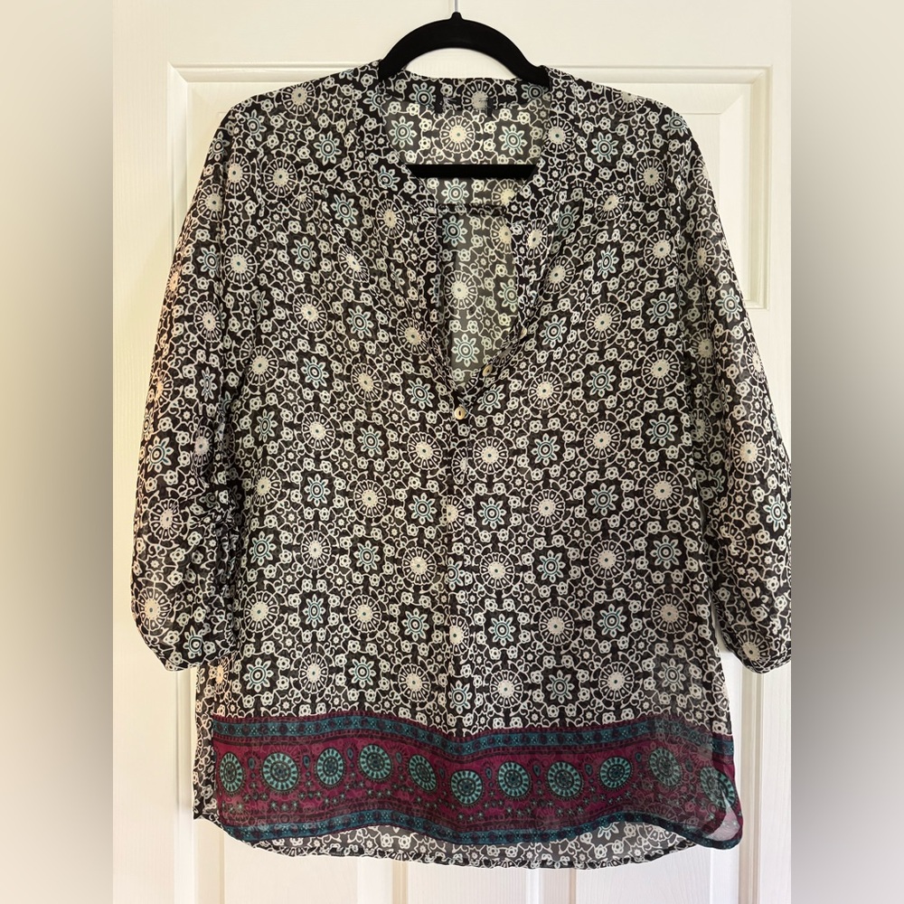 Floral Patterned Black and White Women's Top